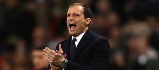 Allegri afirma que Cristiano Ronaldo jugará donde siempre y seguirá haciendo goles Allegri afirma que Cristiano Ronaldo jugará donde siempre y seguirá haciendo goles