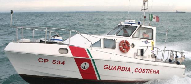 Napoli, incidente a mare: due feriti gravi Napoli, incidente a mare: due feriti gravi
