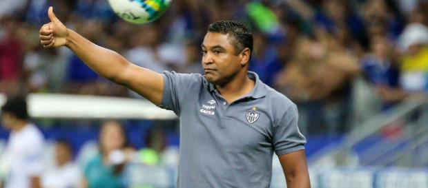 Roger Machado foi demitido após derrota para o Flu Roger Machado foi demitido após derrota para o Flu