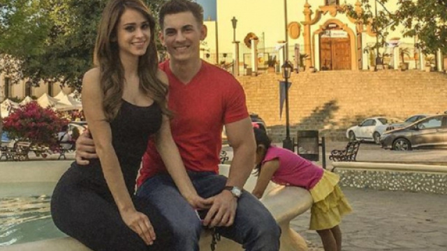 Lascia la fidanzata per i videogame - Facebook.com