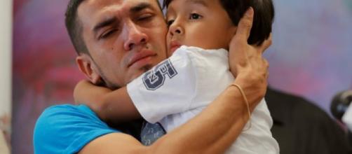 1000 familias de migrantes reunificadas en EUA tienen orden de deportación