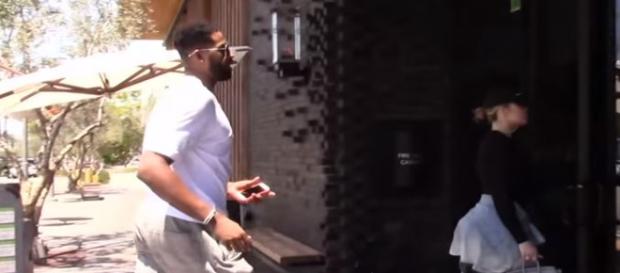 Tristan stops going to cople theray with Khloe Kardashian- Image credit - E! News | YouTube Tristan stops going to cople theray with Khloe Kardashian- Image credit - E! News | YouTube