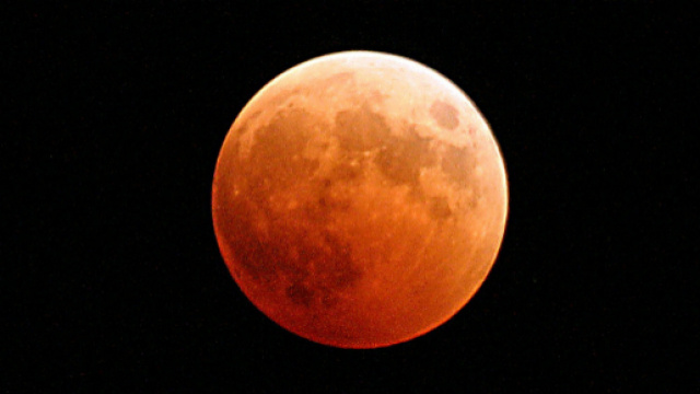 Eclissi Lunare più lunga del secolo. Un' Eclissi di "Sangue" Il 27 ... - otticaberti.it