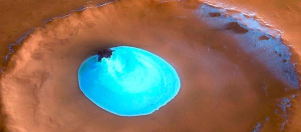 Científicos detectaron un lago en Marte ubicado debajo de una superficie de hielo Científicos detectaron un lago en Marte ubicado debajo de una superficie de hielo