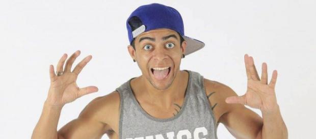 Everson Zoio é acusado de estupro após repercussão de vídeo Everson Zoio é acusado de estupro após repercussão de vídeo