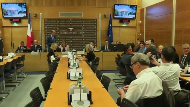 Affaire Benalla : l'opposition boycotte la dernière audition de la commission d'enquête