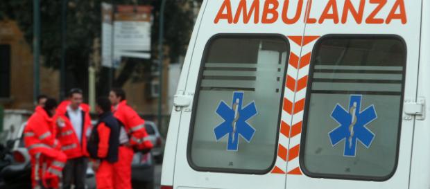 Dottoressa presa a pugni e calci: la trincea quotidiana del 118 ... - saluteatutti.it Dottoressa presa a pugni e calci: la trincea quotidiana del 118 ... - saluteatutti.it