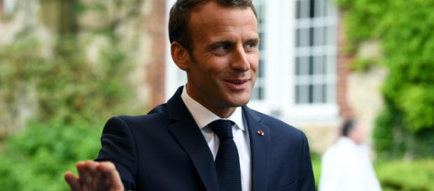 La cote de popularité d'Emmanuel Macron en hausse malgré l'affaire La cote de popularité d'Emmanuel Macron en hausse malgré l'affaire