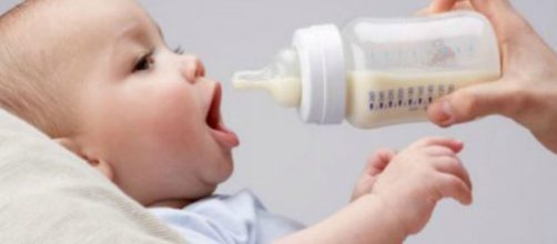 Allattamento dei bambini con latte non materno.