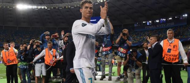 Según El Chiringuito, Cristiano Ronaldo se ira del Madrid por 100M a la Juventus Según El Chiringuito, Cristiano Ronaldo se ira del Madrid por 100M a la Juventus