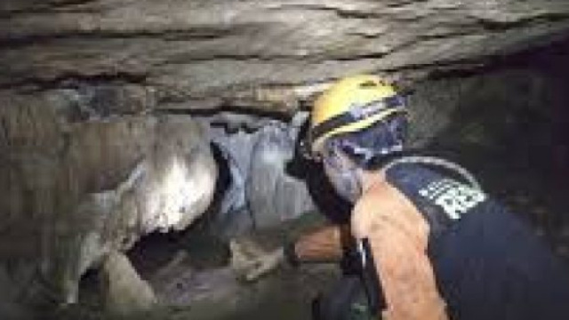 Thailandia, ragazzi nella grotta: creato un varco