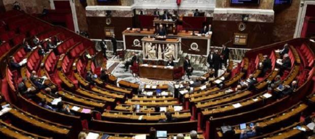L'intérêt d'une motion de censure qui n'a aucune chance d'aboutir L'intérêt d'une motion de censure qui n'a aucune chance d'aboutir