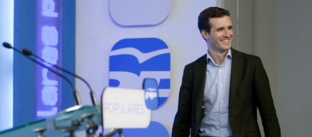 Pablo Casado: “Quiero que el PP lidere esa España harta que pide defender la nación” Pablo Casado: “Quiero que el PP lidere esa España harta que pide defender la nación”