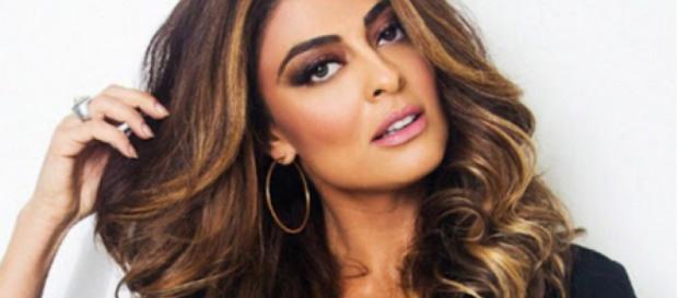 Atriz da Rede Globo, Juliana Paes. Atriz da Rede Globo, Juliana Paes.