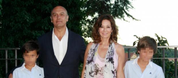 El marido de Ana Rosa, Juan Muñoz, detenido por revelación de secretos y extorsión El marido de Ana Rosa, Juan Muñoz, detenido por revelación de secretos y extorsión