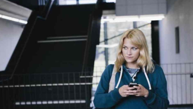 Les lycéens bientôt interdits de téléphones portables dans leur établissement