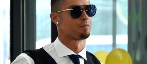 Come fa la Juventus a comprare Cristiano Ronaldo: quanto incide su ... - fanpage.it