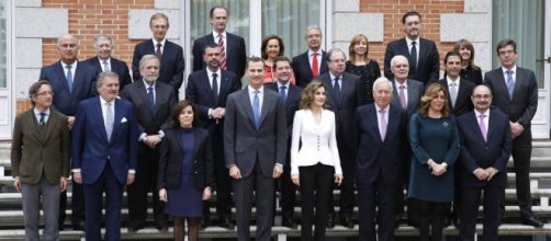 Felipe VI y la junta de Abogados de Madrid se reúnen en la Zarzuela