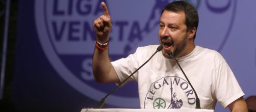 Dura reazione del vicepremier Matteo Salvini alla decisione della Corte di Cassazione che ha autorizzato il sequestro dei fondi della Lega.
