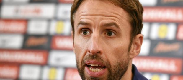 Premio Fair Play para Gareth Southgate por consolar a los colombianos después del partido Premio Fair Play para Gareth Southgate por consolar a los colombianos después del partido