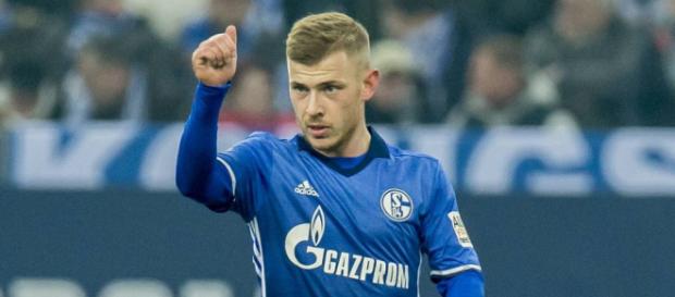 Max Meyer exige beaucoup trop à l'OM pour organiser un transfert Max Meyer exige beaucoup trop à l'OM pour organiser un transfert
