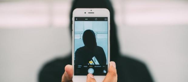 Tu Smartphone no te escucha pero la cámara recoge los pasos que das Tu Smartphone no te escucha pero la cámara recoge los pasos que das