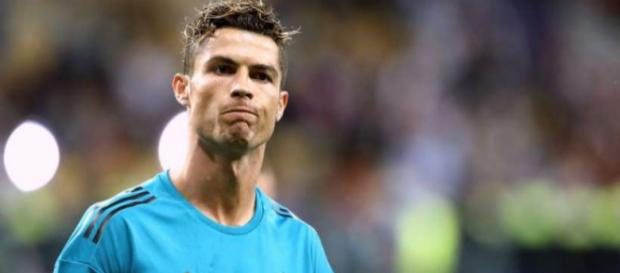 Cristiano Ronaldo serait vraiment proche de quitter le Real Madrid Cristiano Ronaldo serait vraiment proche de quitter le Real Madrid