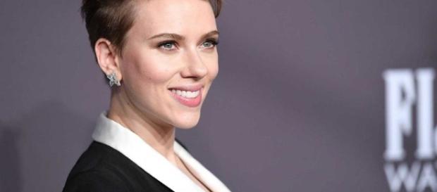 Scarlett Johansson es criticada por interpretar el papel de transexual Scarlett Johansson es criticada por interpretar el papel de transexual