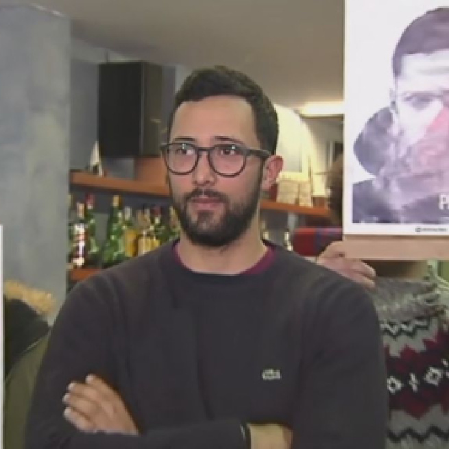Valtonyc reaparece en Bruselas con un discurso de confianza en la justicia belga