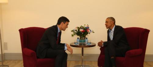 Obama y Sánchez mantienen un reunión relámpago en un hotel de la capital