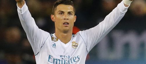 Facebook negocia con Cristiano Ronaldo para hacer un documental sobre su vida