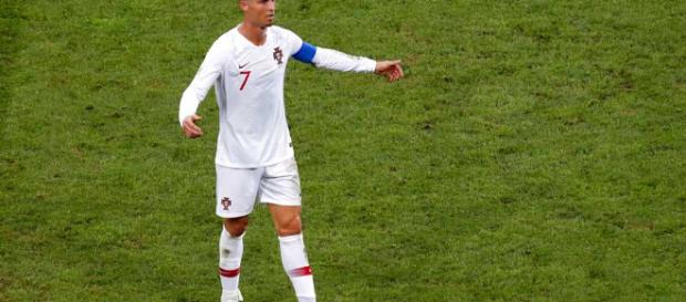 Facebook podría pagar a Cristiano Ronaldo por realizar una serie sobre el crack (Rumores) Facebook podría pagar a Cristiano Ronaldo por realizar una serie sobre el crack (Rumores)