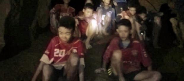 Poco tempo per salvare ragazzi intrappolati nella grotta, un tentativo oggi - amalfinotizie.it Poco tempo per salvare ragazzi intrappolati nella grotta, un tentativo oggi - amalfinotizie.it