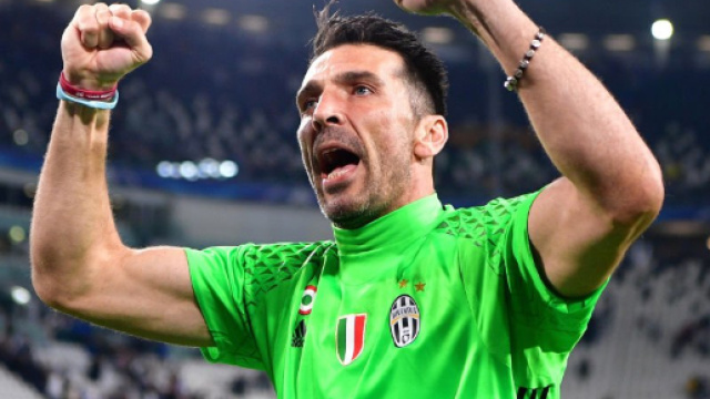 Gigi Buffon ha firmato, &egrave; un calciatore del Paris Saint-Germain - newsstandhub.com
