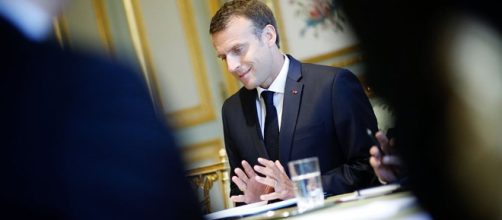 Des députés En marche veulent revenir au « contrat social » de Macron - lesechos.fr