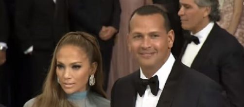 Jennifer Lopez was reportedly slammed by Alex Rodriguez's ex-wife, Cynthia Scurtis in a new court document. [Image source: E! News - YouTube]