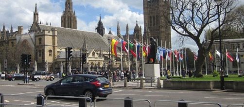 London Parliament Square, Palace of Westminster. - [Zeisterre / Wikimedia Commons]