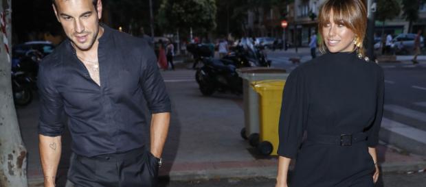 Mario Casas y Blanca Suárez llegan juntos al aniversario de Bambú Mario Casas y Blanca Suárez llegan juntos al aniversario de Bambú
