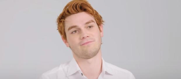 KJ Apa Responds to Riverdale's Absurd Fan Theories. (Image via ELLE/YouTube) KJ Apa Responds to Riverdale's Absurd Fan Theories. (Image via ELLE/YouTube)