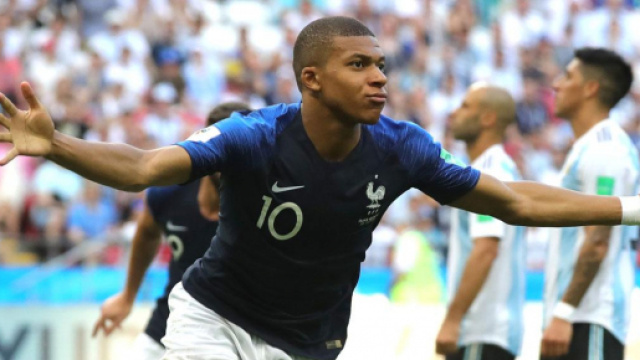 Mbapp&egrave;, Talento della Francia.