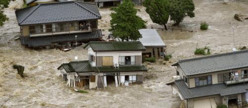 JAPÓN / Al menos 49 personas murieron y 48 están desaparecidas por las fuertes lluvias