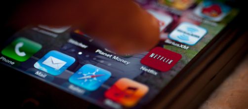 Netflix is eliminating all reviews as well as the ability to post reviews of their content. - [Shardayy / Flickr]