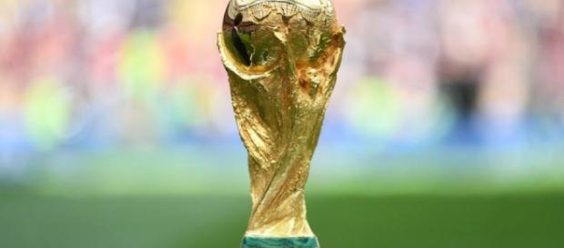 A cobiçada taça da Copa do Mundo A cobiçada taça da Copa do Mundo