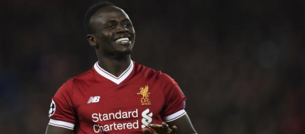 Sadio Mané serait courtisé par le Real Madrid, mais l'intérêt du club madrilène n'est pas réciproque. Sadio Mané serait courtisé par le Real Madrid, mais l'intérêt du club madrilène n'est pas réciproque.