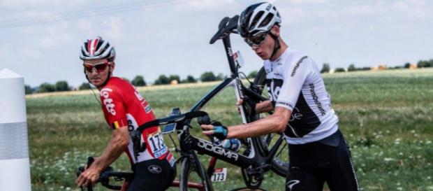 Tour de France : Froome déjà en difficulté Tour de France : Froome déjà en difficulté