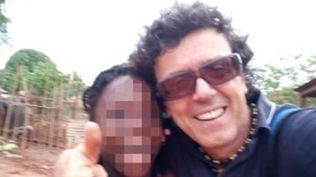 Nhimadè, la bimba che camminava su mani arriva in Italia.