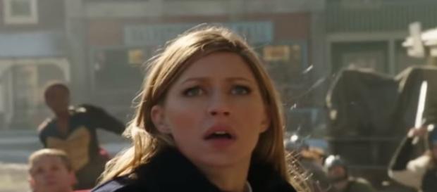San Diego Comic Con talks cast and trailer teasers - Image - the CW via GameSpot Universe Trailers | YouTube San Diego Comic Con talks cast and trailer teasers - Image - the CW via GameSpot Universe Trailers | YouTube