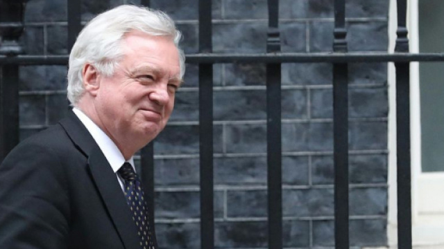 1138476-britain-s-brexit- ... - liberation.fr