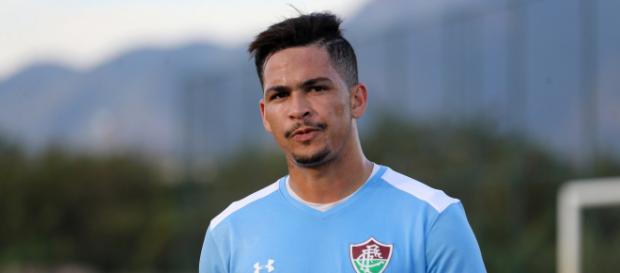 Atacante Luciano não tem presença confirmada em jogo-treino do Flu. Atacante Luciano não tem presença confirmada em jogo-treino do Flu.