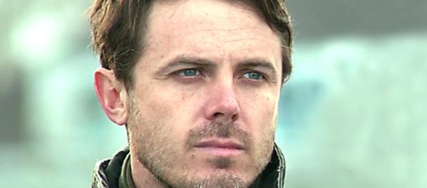 Casey Affleck admite un "comportamiento inadecuado" en el caso de acoso sexual Casey Affleck admite un "comportamiento inadecuado" en el caso de acoso sexual